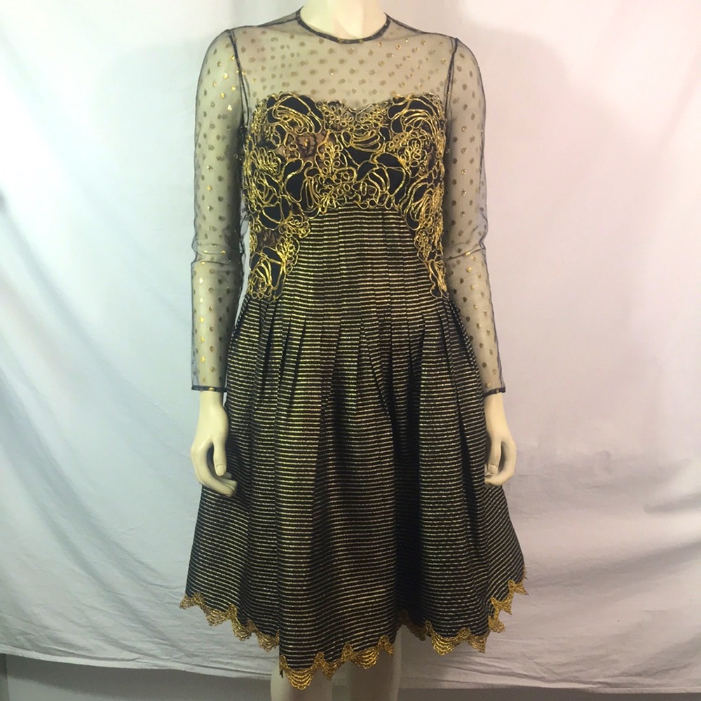 Vintage dress from Natalie’s, W. Orange NJ. Size XS, VGVC
